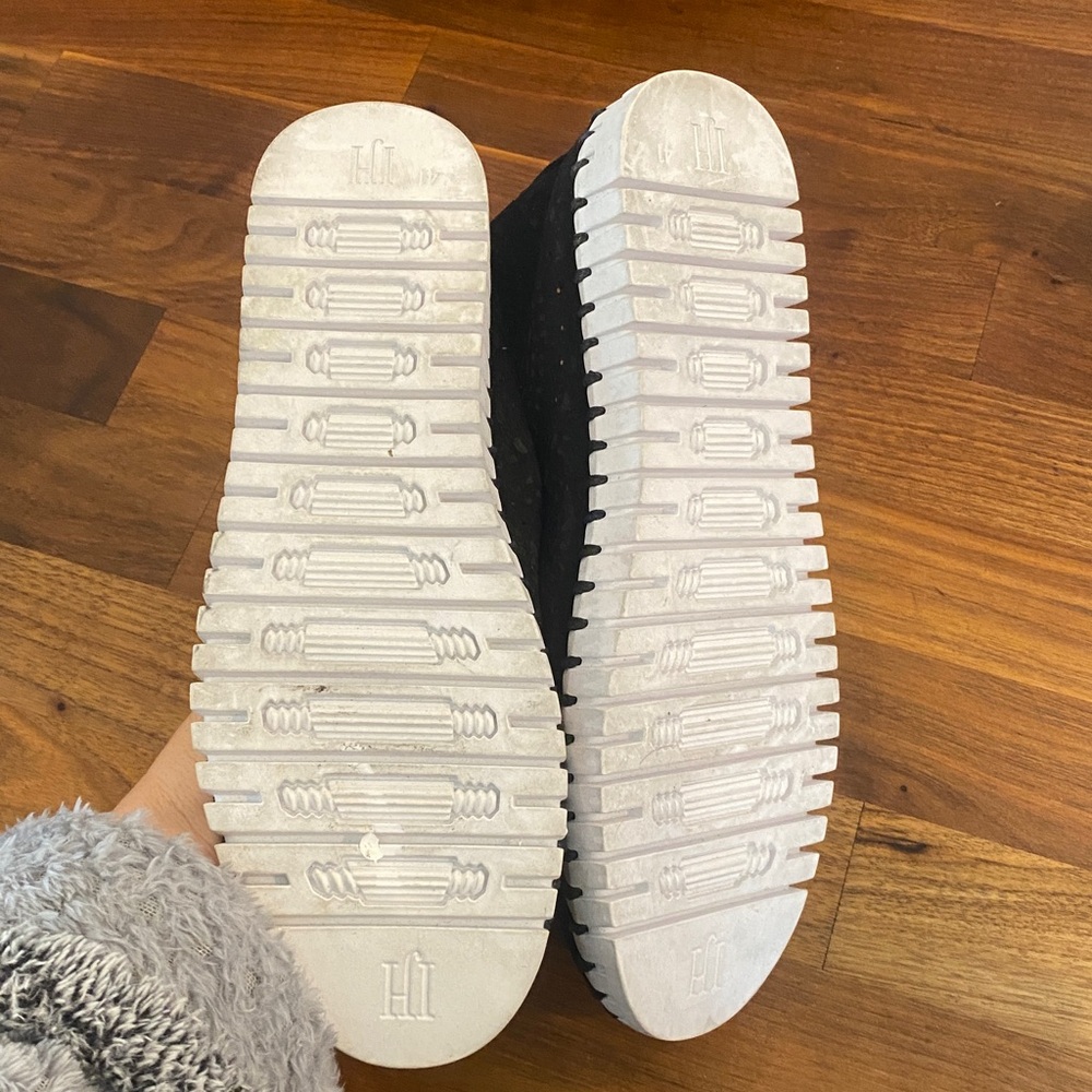 Isle Jacobsen Tulip Perforated Sneakers Women’s Slip On 41 - Picture 8 of 10